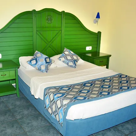 מלון דירות Sunway אלאניה