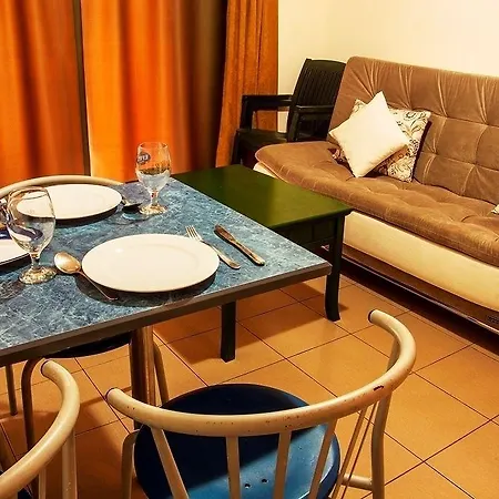 Sunway מלון דירות אלאניה