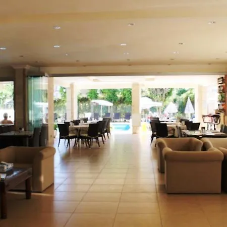 Sunway מלון דירות אלאניה