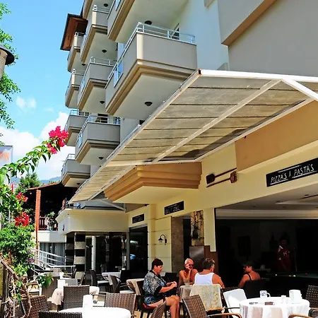 Sunway מלון דירות